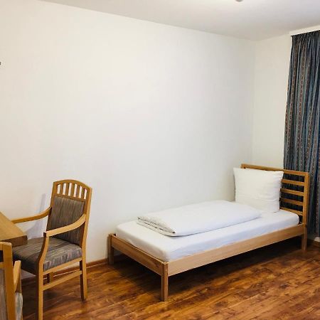 Apartamente Pfullingen Exteriör bild