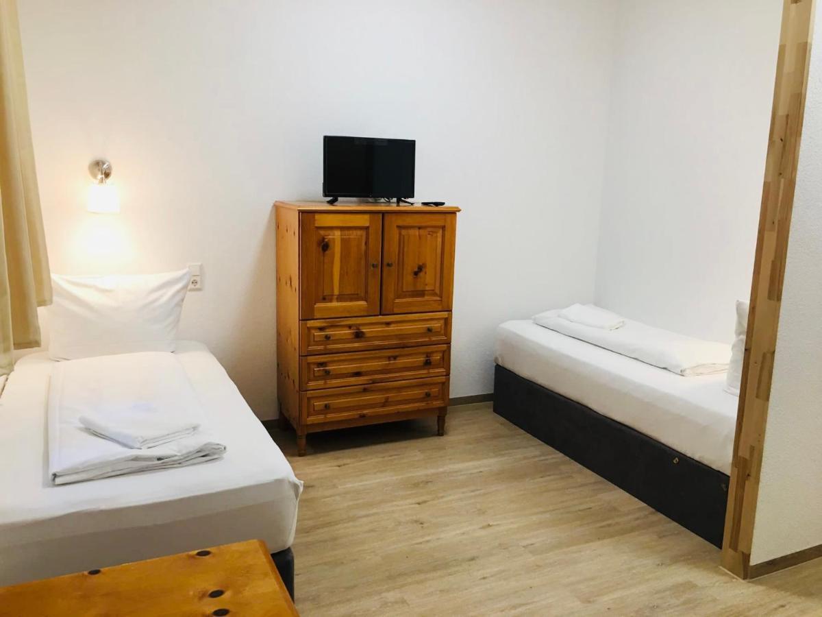 Apartamente Pfullingen Exteriör bild